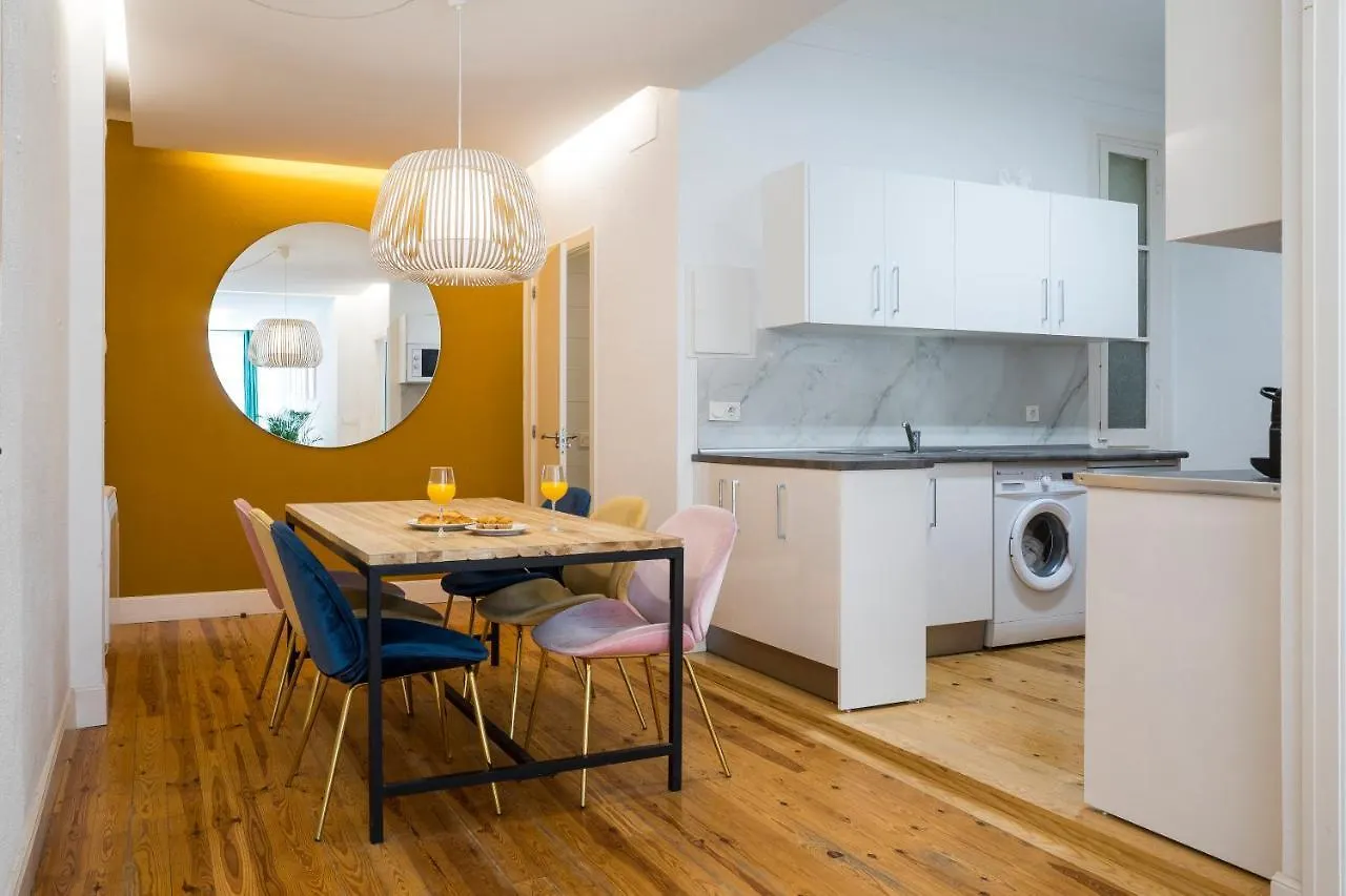 Usandizaga Apartment, Second Line Beach, Free Parking San Sebastián Apartamento